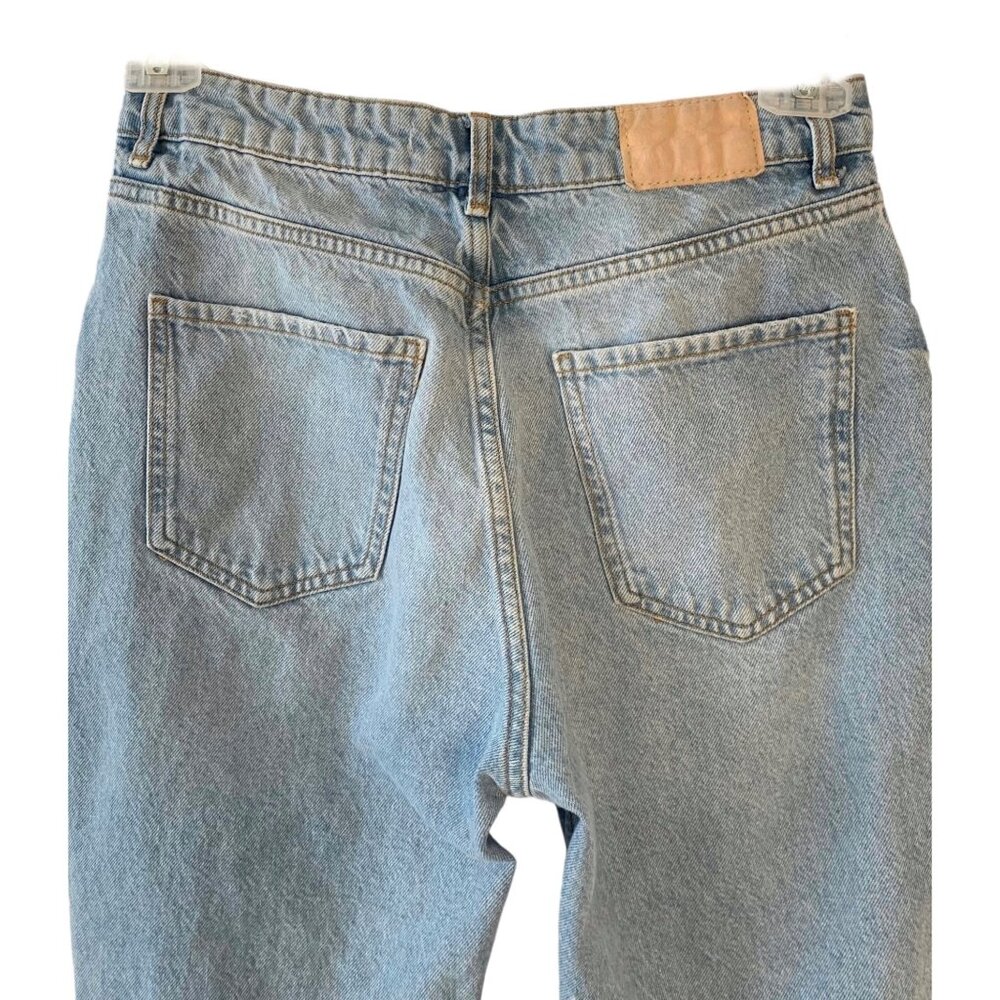ZARA Light Wash Blue Distressed High-Rise Straight Leg Mom Jeans Size 8 - Picture 7 of 7